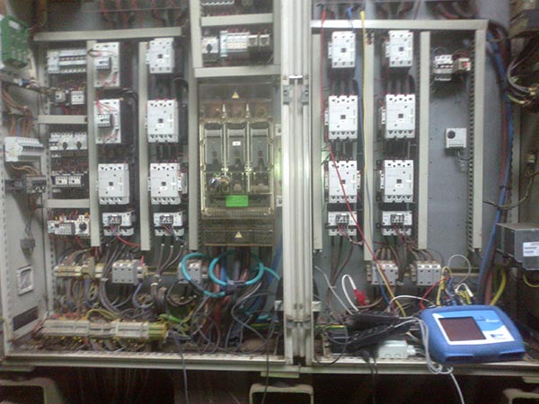 Meting met de Dranetz PX5 Meting met de Dranetz PX5